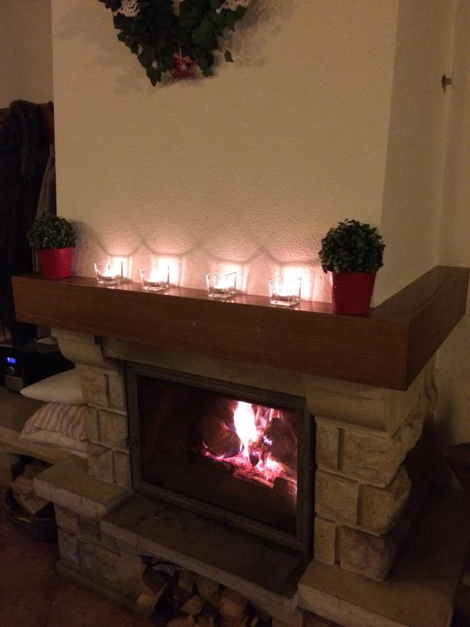 Sklep U Hrabalu Aparthotel Hustopeče Exterior foto
