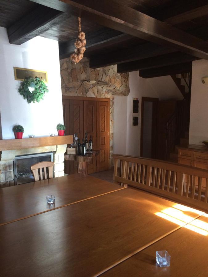 Sklep U Hrabalu Aparthotel Hustopeče Exterior foto